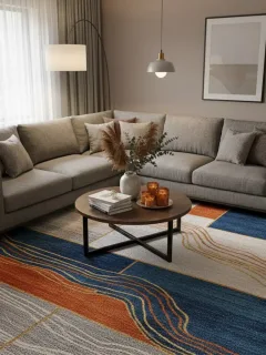 Salón moderno con una alfombra SHEIN estampada, sofá y mesa de centro, iluminado cálidamente.