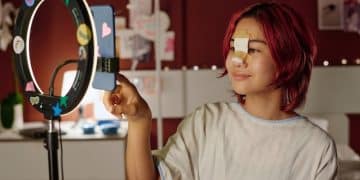 TikTok Shop Secrets: US Creators' Live Shopping Success in 2025 - Cover Image