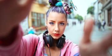 AI Influencers: Are Virtual Personalities Dominating the US Market? - Cover Image