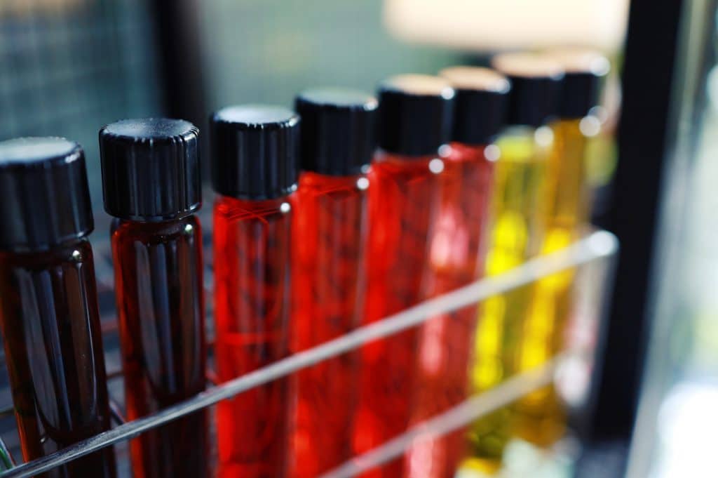 Perfumes para la oficina: fragancias sutiles que no molestan